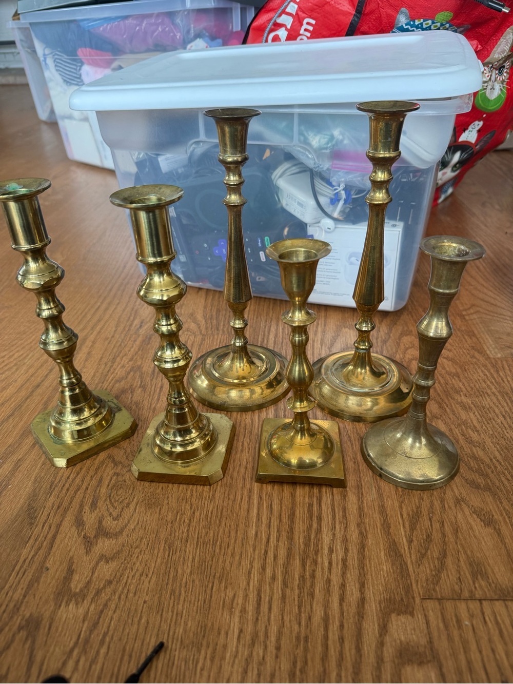 Set of 6 vintage brass candle holders